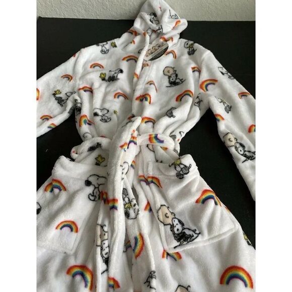 Peanuts Snoopy Hooded Robe Sz S/M Rainbow Super Soft Belt Woodstock Pride NWT - Picture 4 of 11